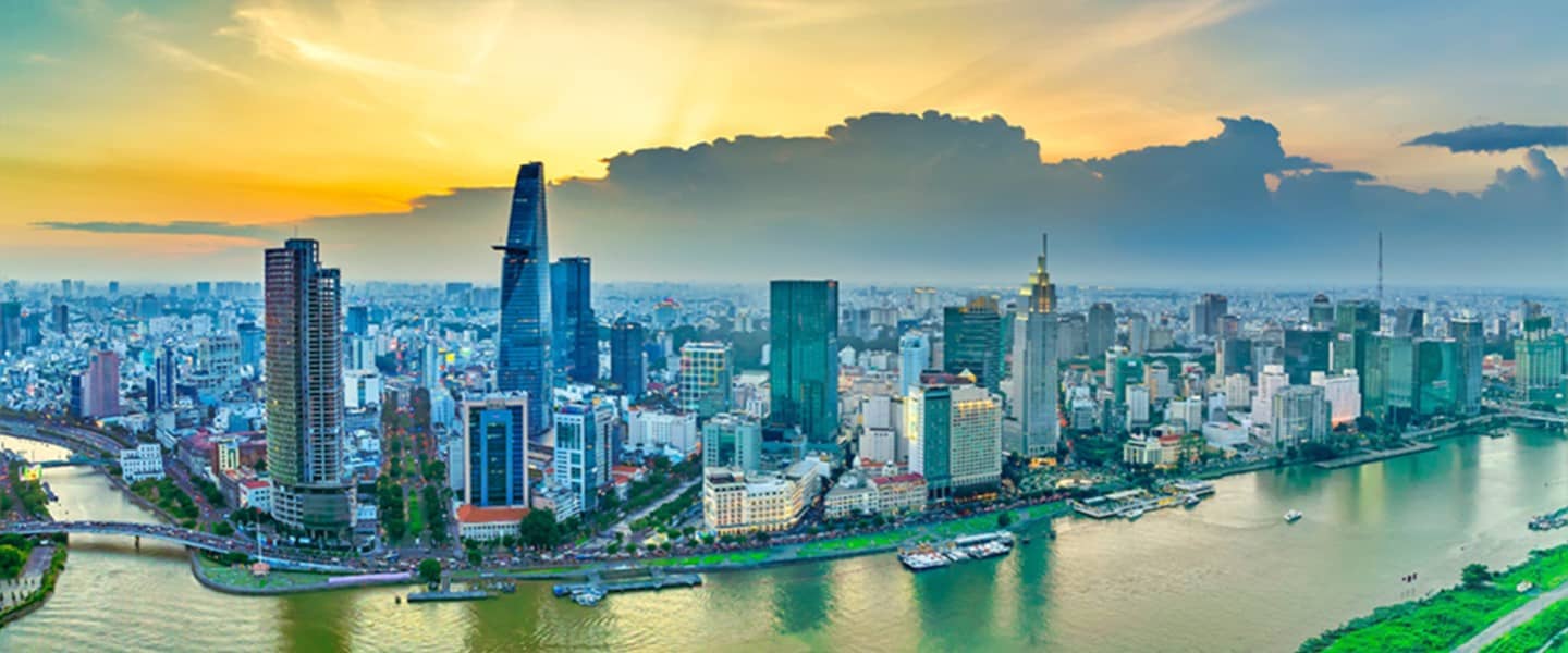 Driving Vietnam’s Twin Transformation: UOB’s Role in Green & Digital Finance