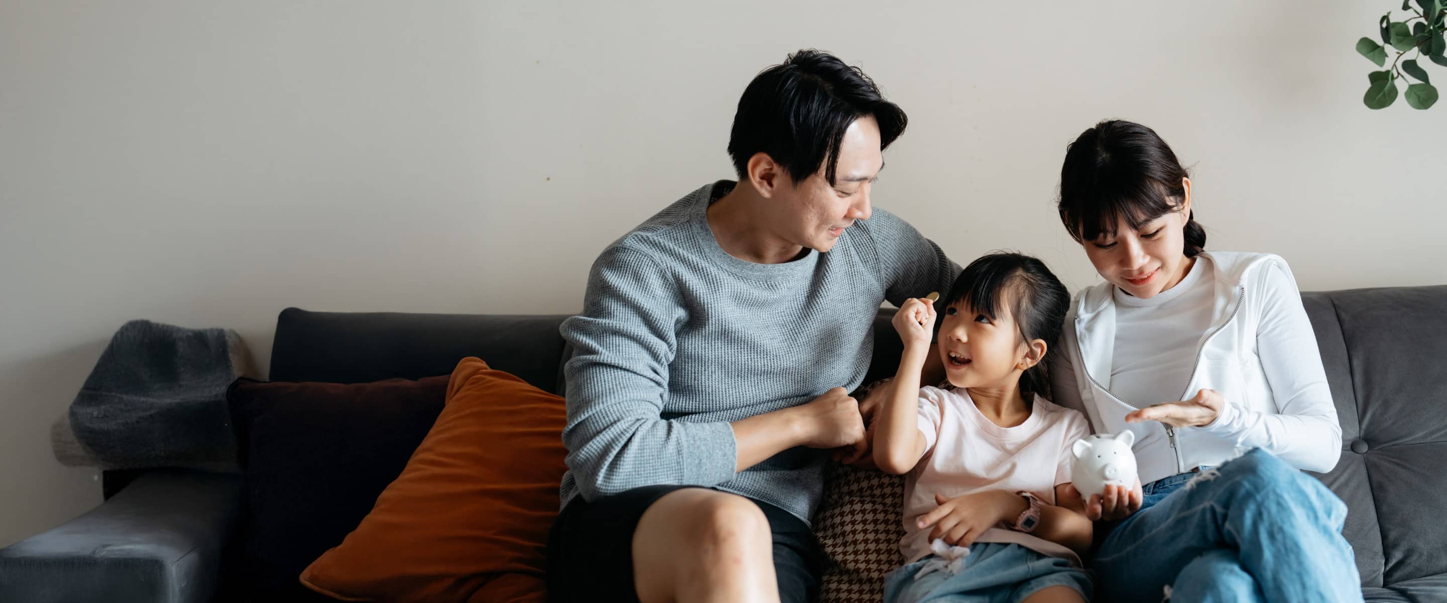 Tips for parents to build a strong financial plan for their children