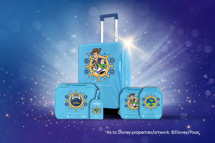 /Pixar-themed Luggage Set