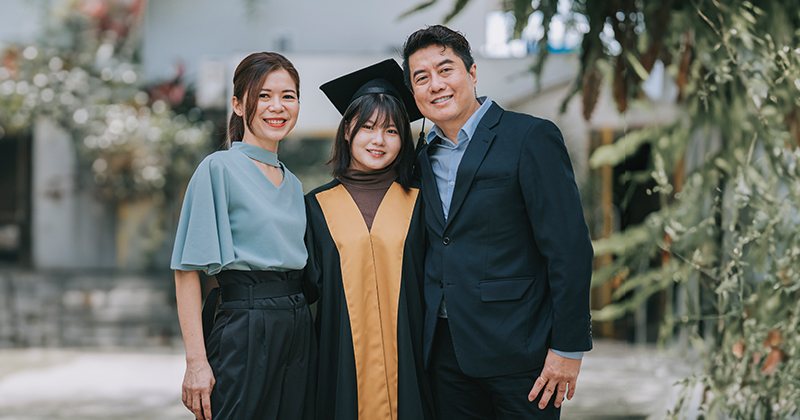 Đặc quyền Giáo dục
